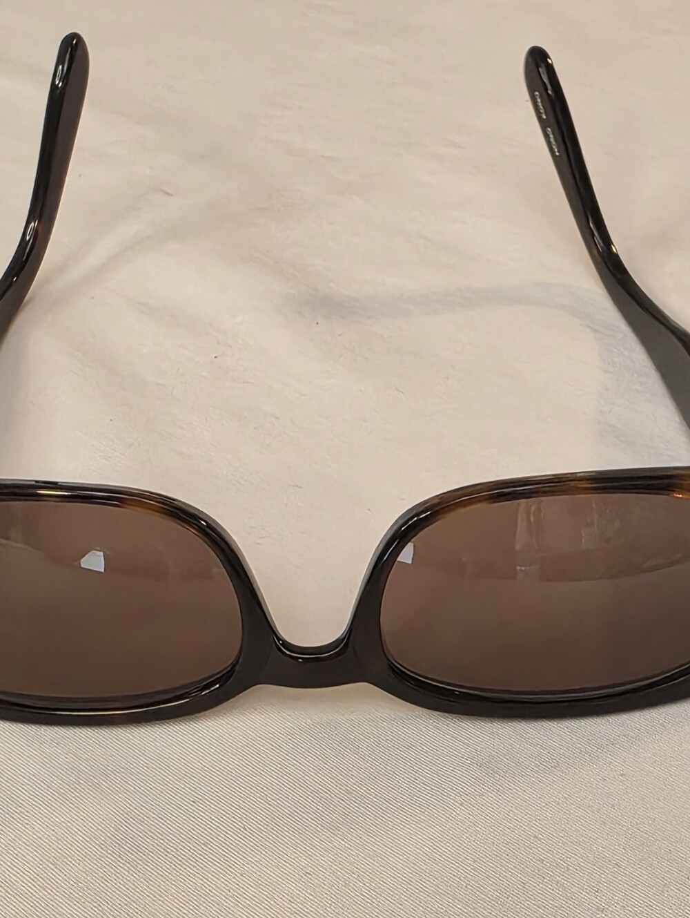 Bulova Peru Small Tortoise Rectangular Sunglasses - Picture 3 of 6